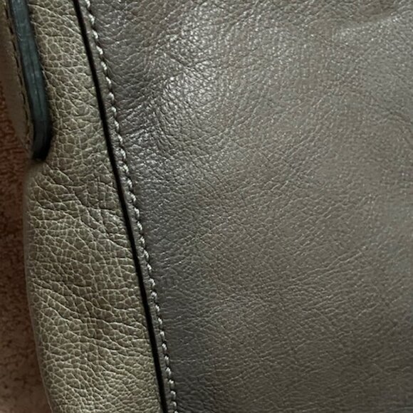 Nice gently used leather Frye shoulder handbag - Picture 2 of 10